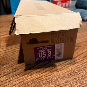 Steve Madden Black sandals